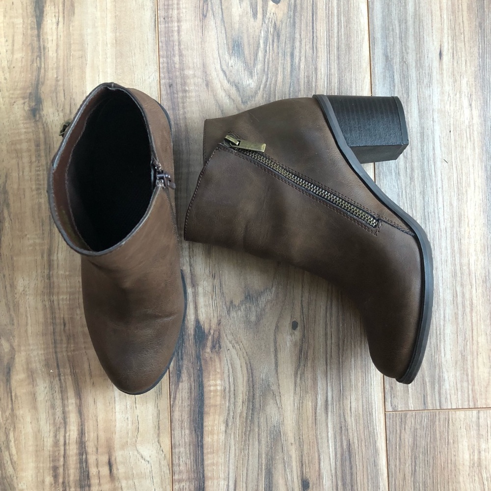 Ana Otis brown ankle booties
